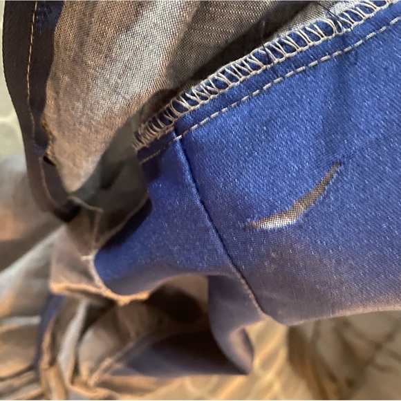 knee length dress - Picture 3 of 4